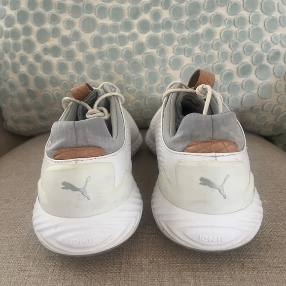 Men’s Puma  GOLF ⛳️ Ignite PWRADAPT Leather Shoes  SZ: 9 Spike-less